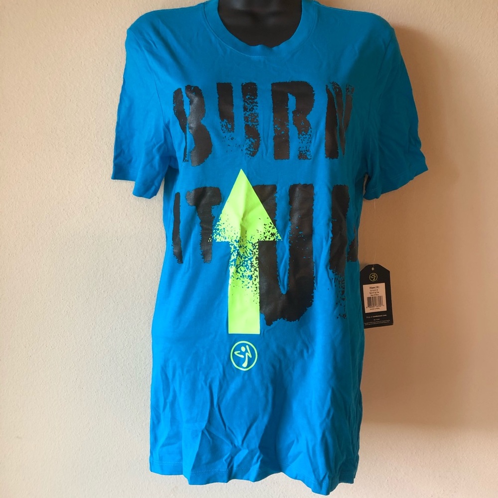 Zumba t-shirt NWT